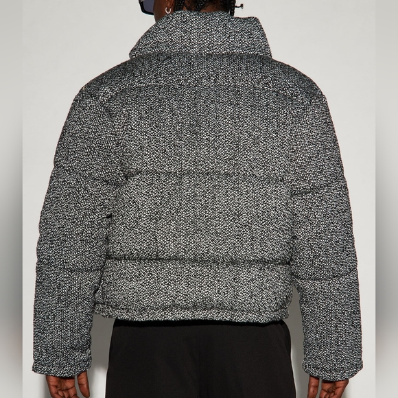 Brand new, FASHIONNOVA Puffer Jacket Size S - Picture 3 of 3